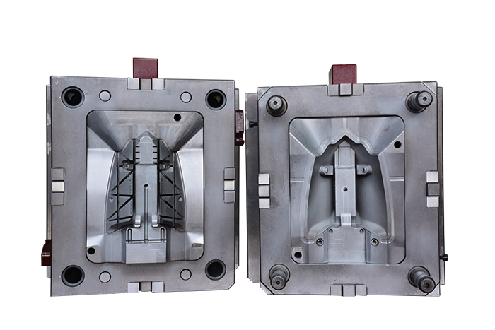 What is precision injection mold?